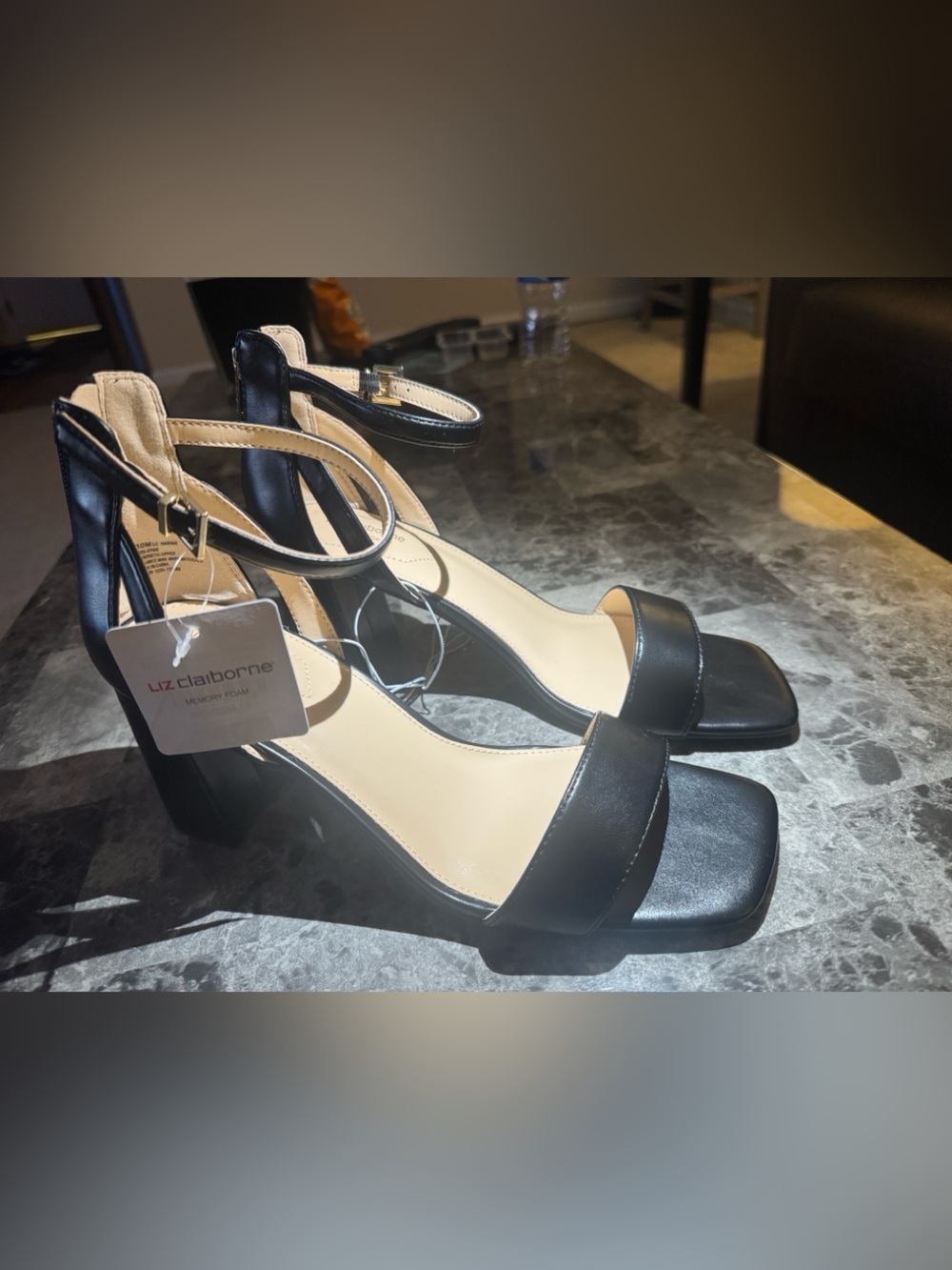 Black Platform Sandals Women 10 Liz Claiborne Memory Foam Zip Back